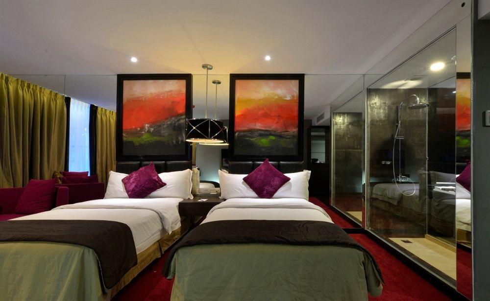 Amaroossa Cosmo 4* Jakarta