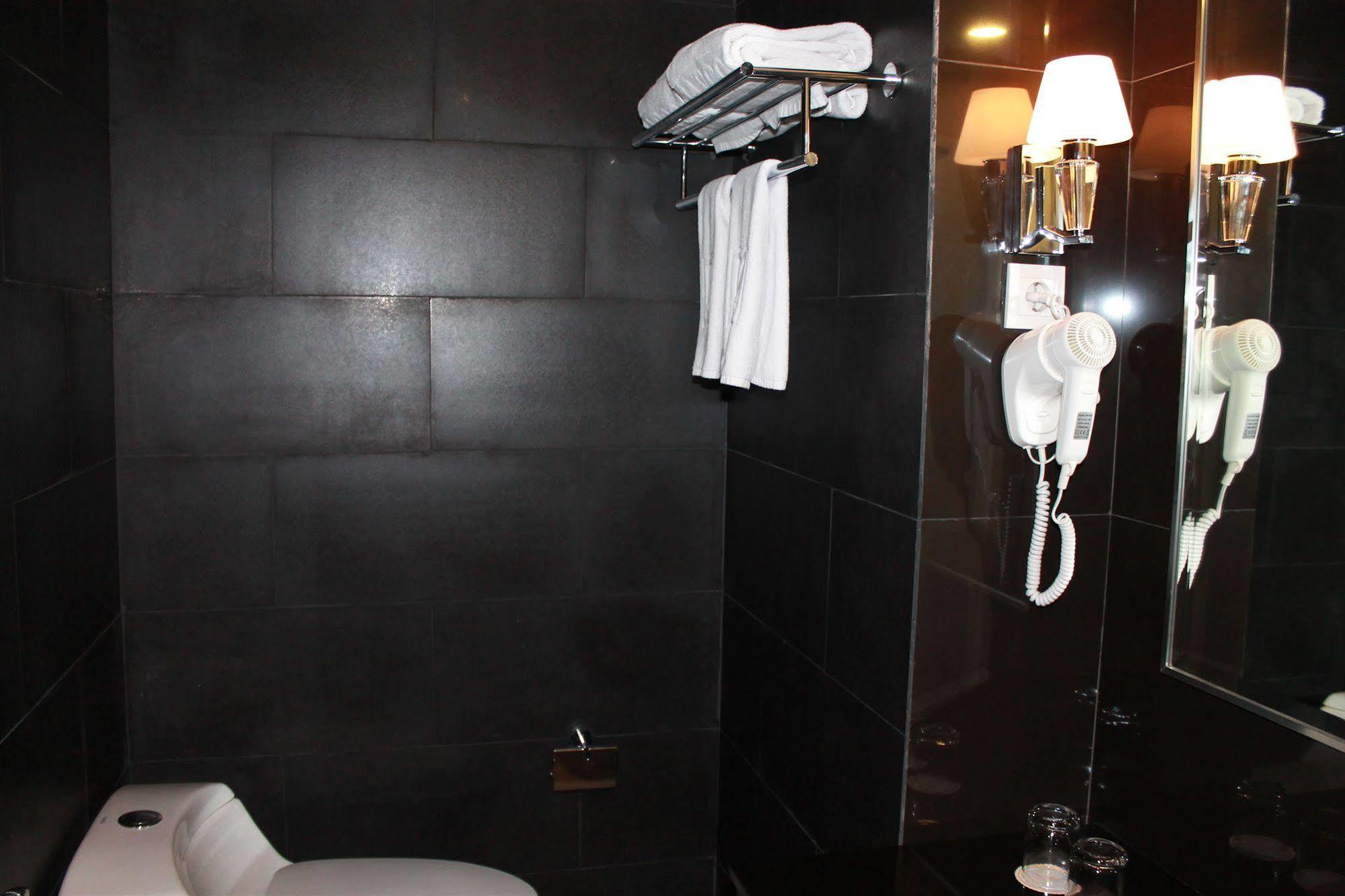 Amaroossa Cosmo 4*