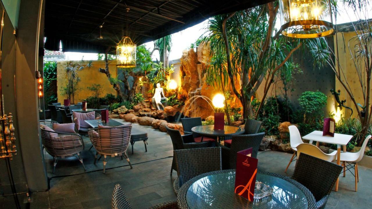 Hotel Amaroossa Cosmo Jakarta