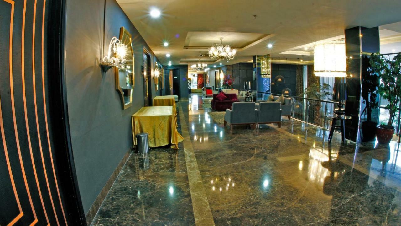 Hotel Amaroossa Cosmo Jakarta