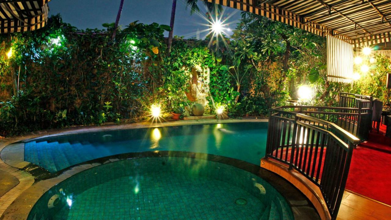 Hotel Amaroossa Cosmo 4*